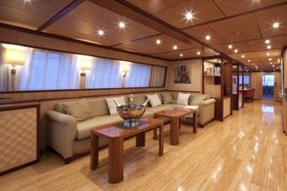 Salon on Cannes event yacht Clara One