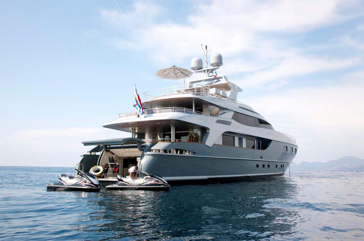 motor yacht annamia