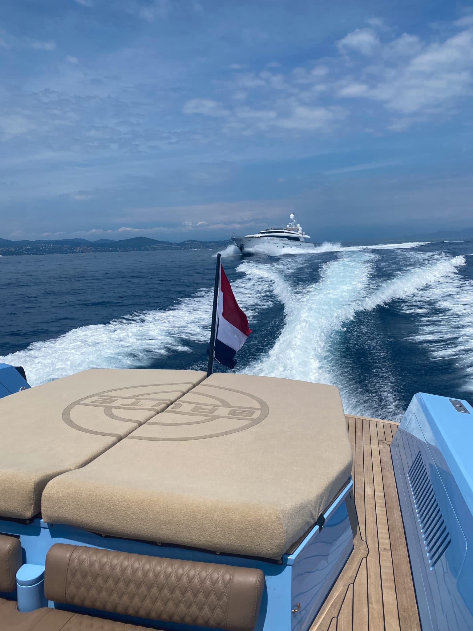 Charter the Wally 45 motor boat in Cannes - 212 Yachts