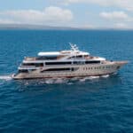 queen-eleganza-yacht-charter