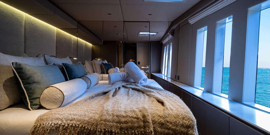 viva-la-vida-yacht-charter