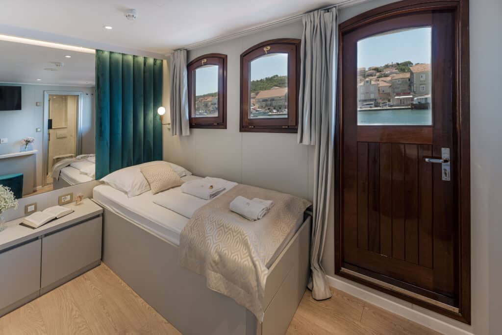 bellezza-yacht-charter