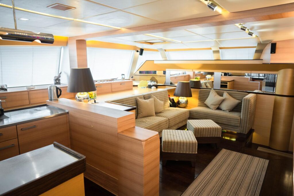 ipharra-yacht-charter