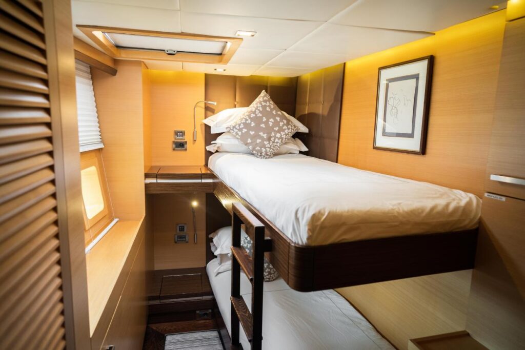 ipharra-yacht-charter